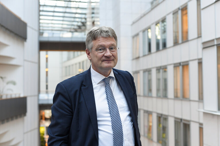 Fotografie 16: Portrait of MEP Jörg MEUTHEN in Brussels