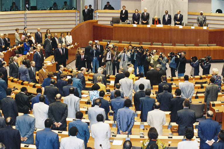 17th session of the EEC-ACP Joint Assembly - Arrival of the Belgian King