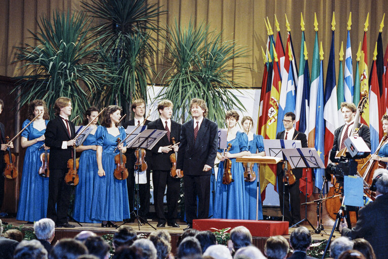 Valokuva 2: Concert in presence of Egon Klespch -EP President and Baroness ELLES