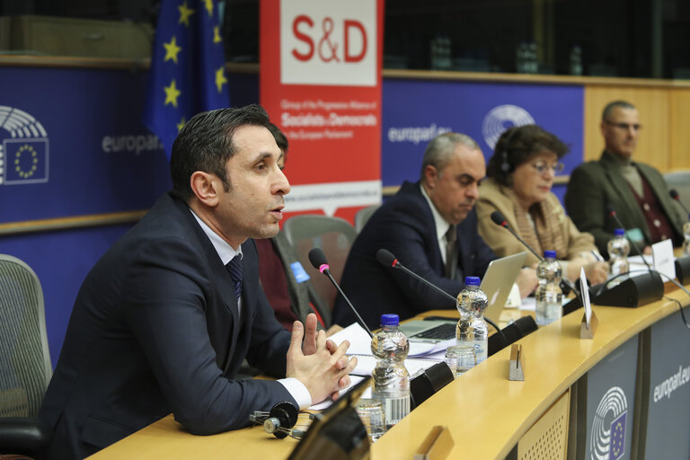 Photo 2: Conference on ' The Israeli Settlements in Palestine and the European Union '