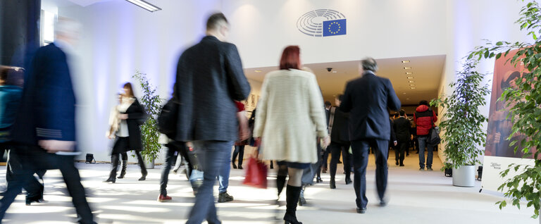 Photo 6 : Stockshot of the European Parliament in Brussels