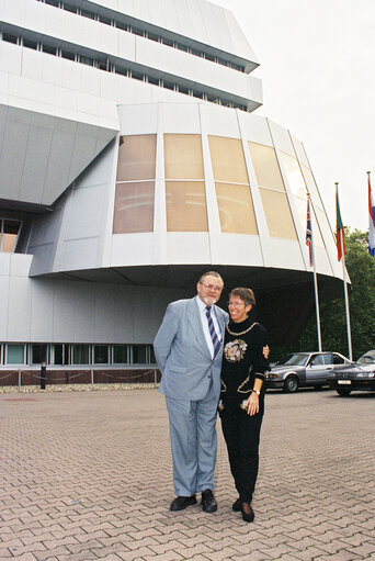 Frode KRISTOFFERSEN, Lis JENSEN in front of EP Building