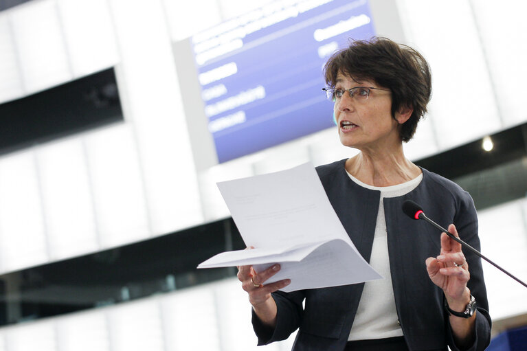 Fotografia 15: Plenary session in Strasbourg - Week 37  2015 - Assessment of the 2012 European Year for active ageing and solidarity between generations