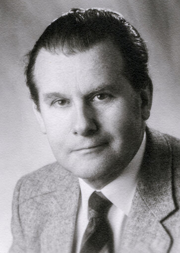 Photo 2 : Portrait of MEP Gunter RINSCHE