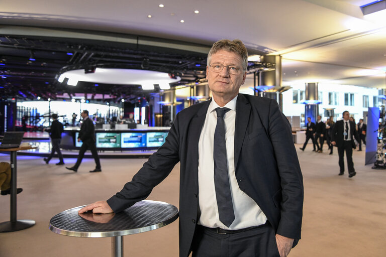 Fotografie 10: Portrait of MEP Jörg MEUTHEN in Brussels