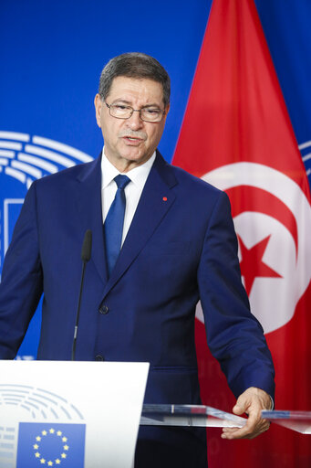 Fotogrāfija 3: EP President meets with Habib ESSID, Prime Minister of Tunisia