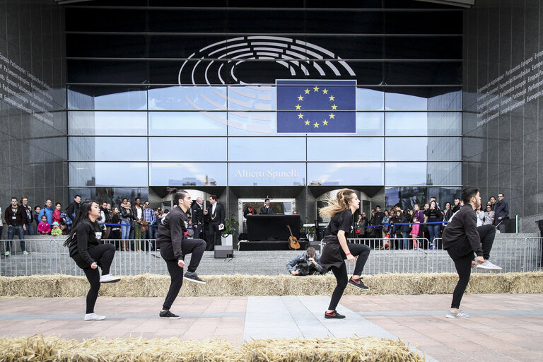 Suriet 1: Open Doors Day on Europe Day 2015