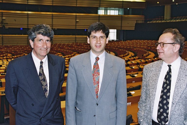 Michael SPINDELEGGER with guests at the EP in Brussels.