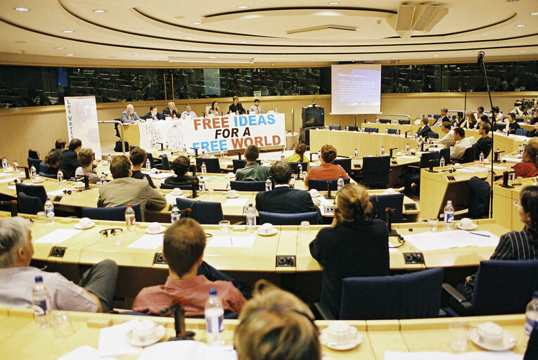 Foto 2: Conference on software licensing - Free ideas for a free world