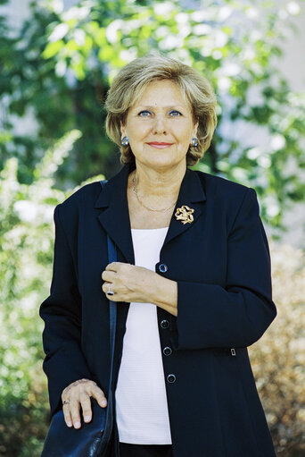 Fotografie 18: Portrait of MEP Marie-France STIRBOIS in Strasbourg