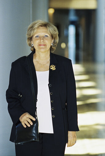 Fotografie 17: Portrait of MEP Marie-France STIRBOIS in Strasbourg