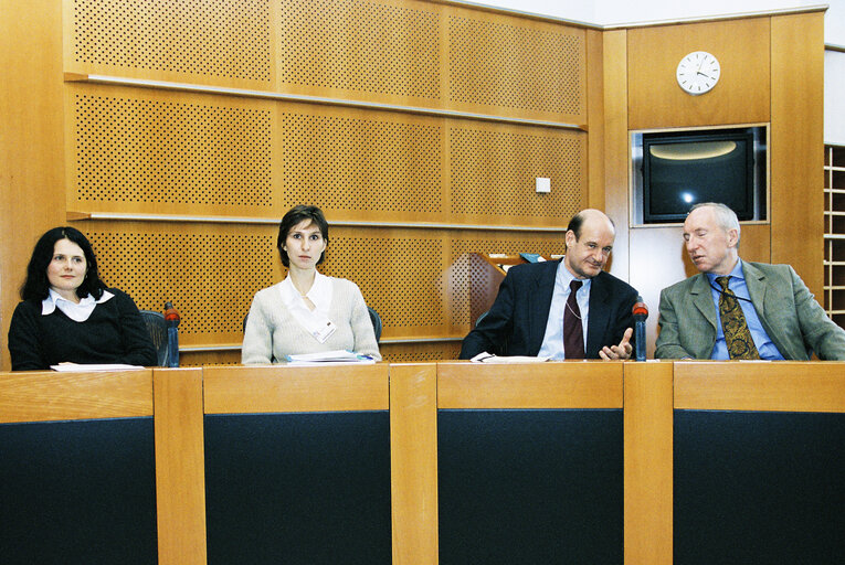 Foto 2: Meeting hosted by MEP KONRAD