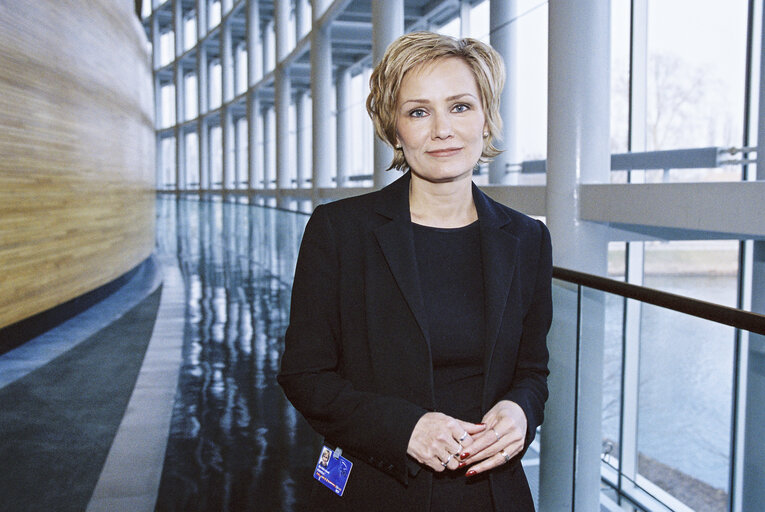 Fotografija 25: MEP Eija-Riitta KORHOLA at the European Parliament in Strasbourg