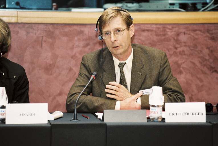 Valokuva 7: Meeting at the European Parliament in Strasbourg