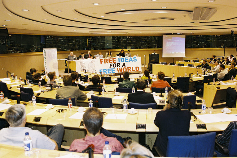 Photo 7: Conference on software licensing - Free ideas for a free world