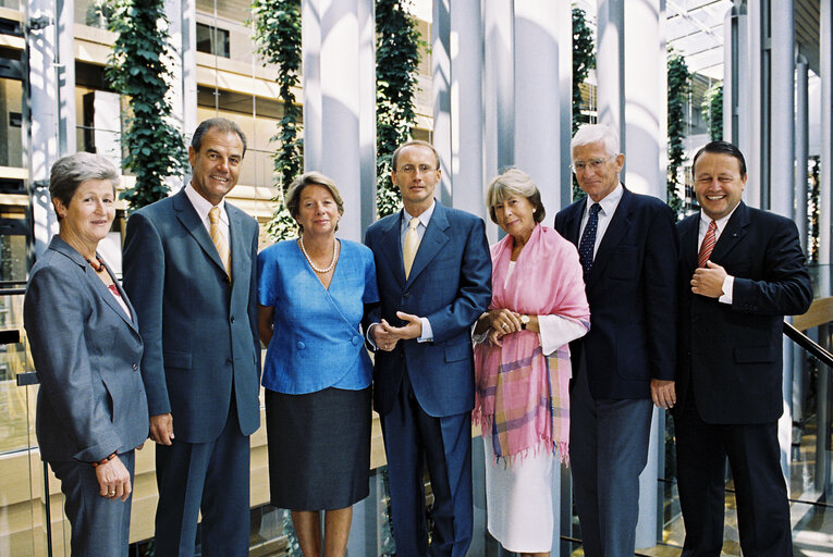 Foto 8: Group picture of the Austrian MEPs of the EPP group