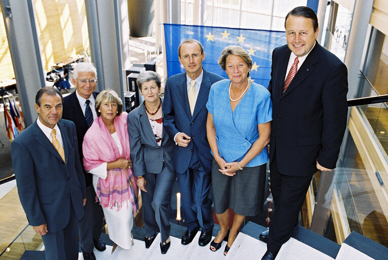 Foto 6: Group picture of the Austrian MEPs of the EPP group