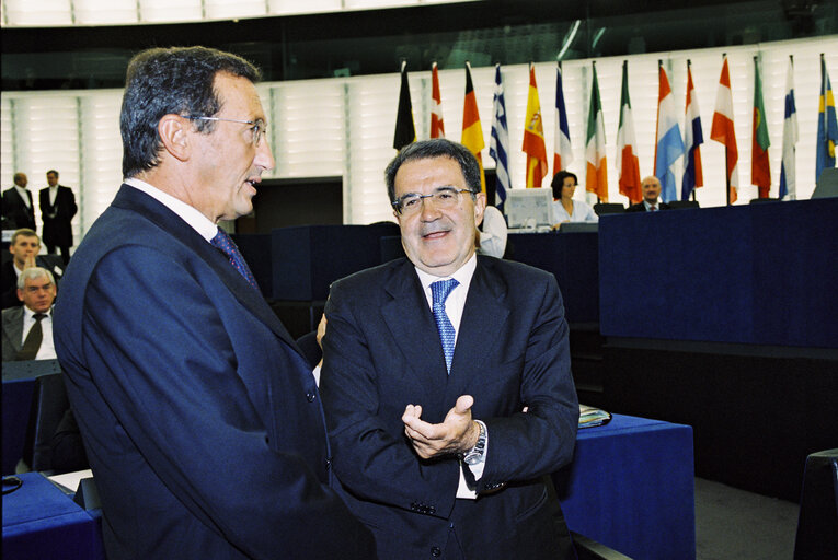 Fotografija 10: Plenary session in Strasbourg - Debate on the outcome of the European Convention on the Future of the European Union