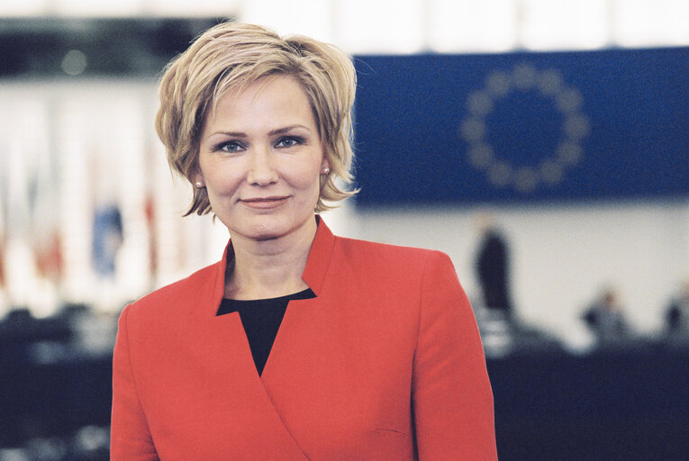 Fotografija 21: MEP Eija-Riitta KORHOLA at the European Parliament in Strasbourg