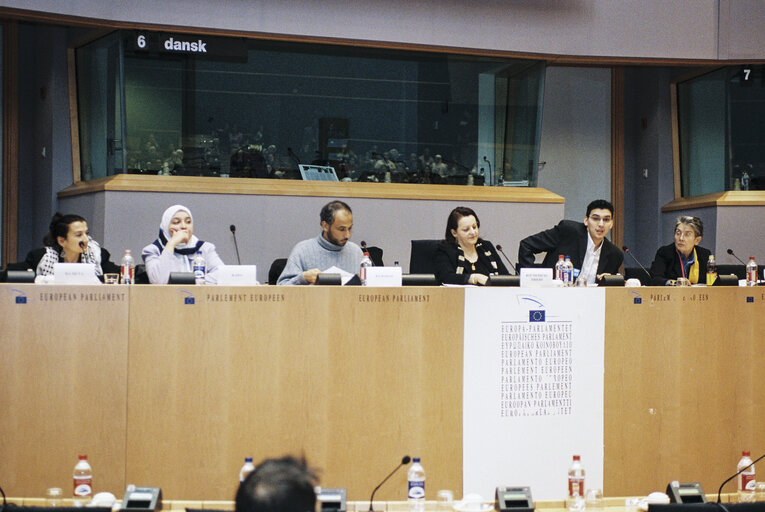 Foto 5: Conference:  Feminism and Islam