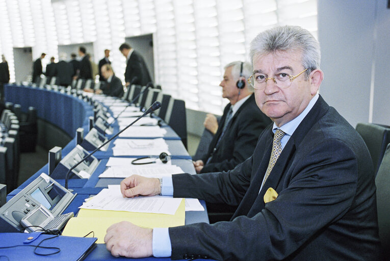 Снимка 3: MEP Christos FOLIAS at the European Parliament in Strasbourg