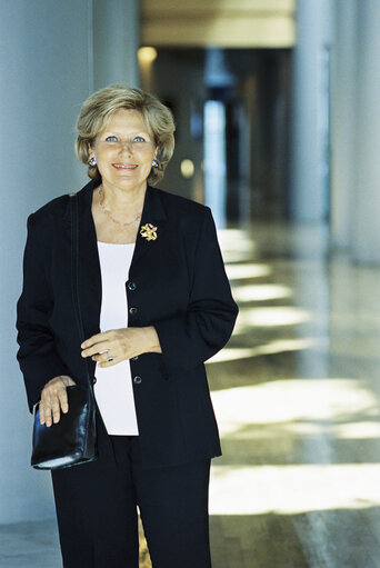 Fotografie 9: Portrait of MEP Marie-France STIRBOIS in Strasbourg