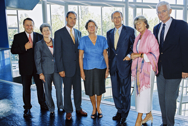 Foto 4: Group picture of the Austrian MEPs of the EPP group