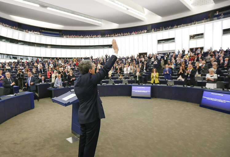 Valokuva 12: Official visit of the President of Bulgaria to the European Parliament in Strasbourg. Formal address to the Plenary