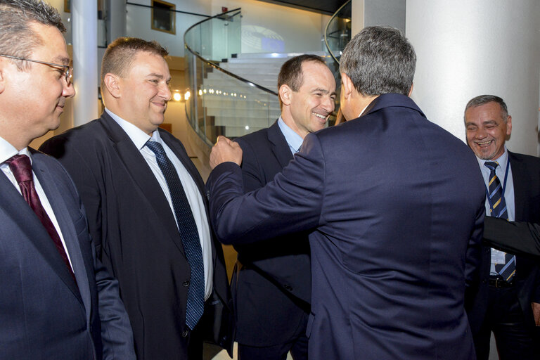 Photo 13 : Official visit of the President of Bulgaria to the European Parliament in Strasbourg - EP President welcomes President of Bulgaria