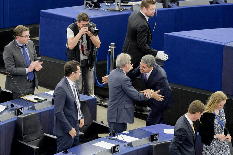 Fotó 3: Official visit of the President of Bulgaria to the European Parliament in Strasbourg - Formal address to the Plenary