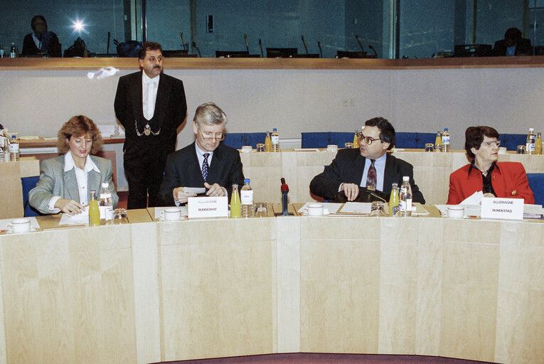 Fotografie 3: Meeting with the Speakers of the National Parliaments