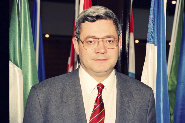 Fotogrāfija 12: Portrait of Bruno GOLLNISCH at the EP in Strasbourg.