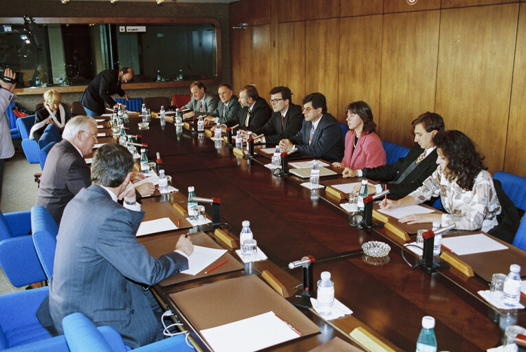 Photo 4 : EP President meets with a delegation from Slovenia