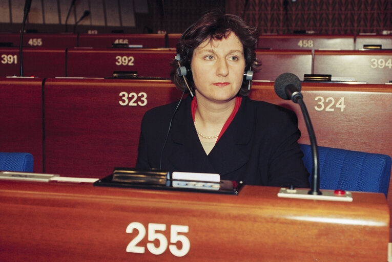 Arlene McCARTHY in plenary session in Strasbourg, april 1994.