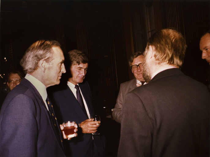 Pieter DANKERT, EP President at a press lunch