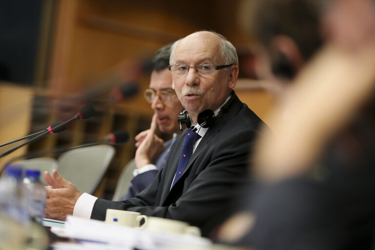 Nuotrauka 6: EU delegation for relations with Iran meet with Iranian Delegation at the EP in Brussels