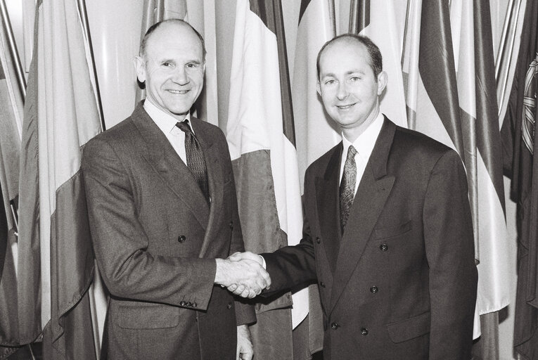 Fotografija 3: MEP Christopher PROUT at the European Parliament in Strasbourg