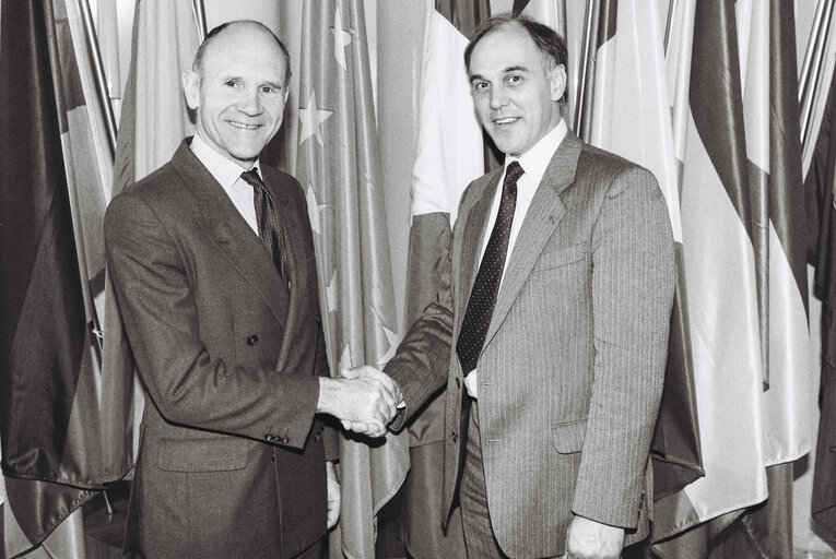 Снимка 7: MEP Christopher PROUT at the European Parliament in Strasbourg