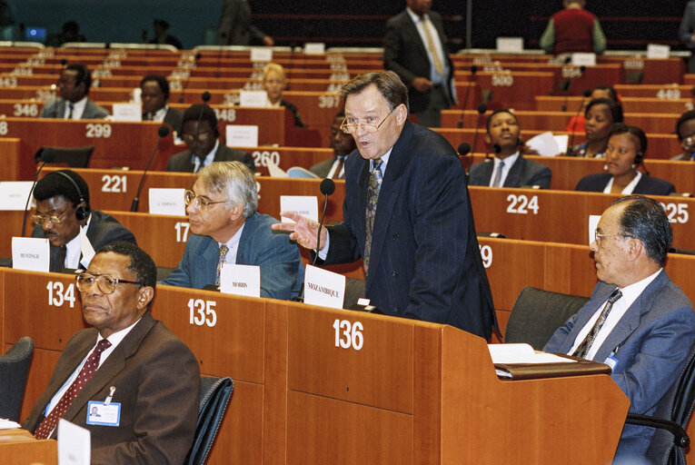 Fotografi 6: 17th session of the EEC-ACP Joint Assembly