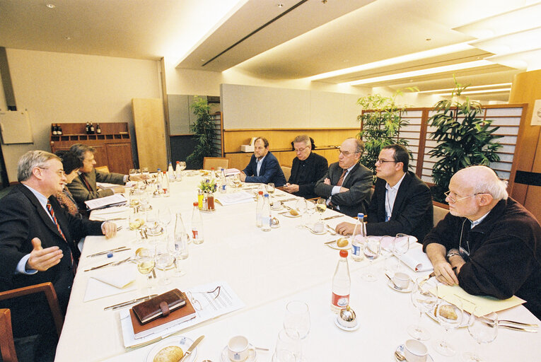 Fotografija 3: Meeting in the European Parliament