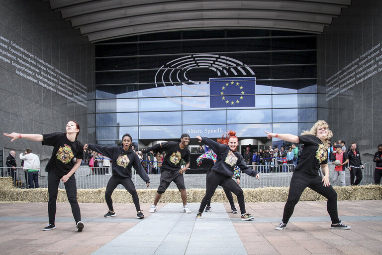 Foto 31: Open Doors Day on Europe Day 2015