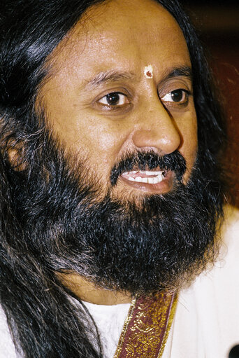 Suriet 2: Meeting with an Indian musicien, Sri Sri Ravi SHANKAR