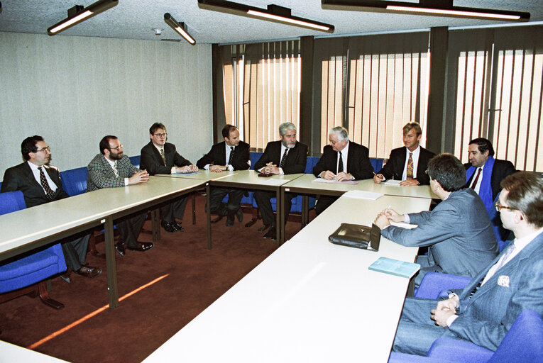 Fotó 5: EP President takes part in a meeting with Spanish visitors in Strasbourg