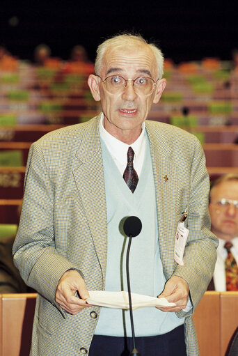 Nuotrauka 7: Conference on Local Authorities at the EP in Brussels in april 1994.