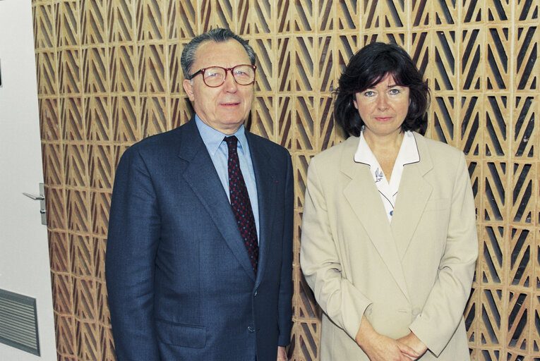 Jacques DELORS - EC President and MEP Bernie MALONE at the European Parliament in Strasbourg