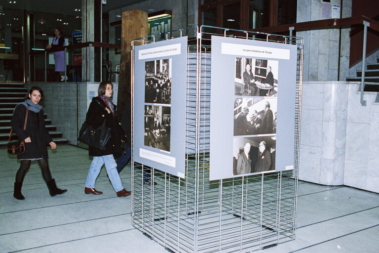 Conference and exhibition on Robert Schuman
