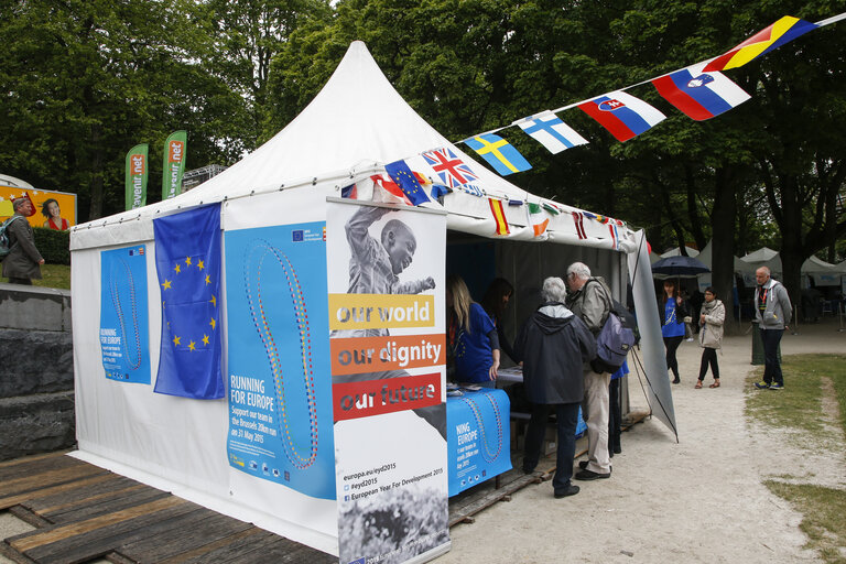 Photo 47 : European institutions staff members in the 20km of Brussels