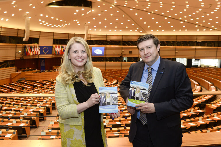 Photo 16 : MEPs Emma McCLARKIN and Andrew LEWER in Brussels