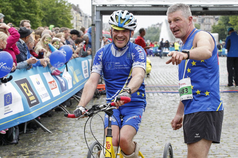 European institutions staff members in the 20km of Brussels