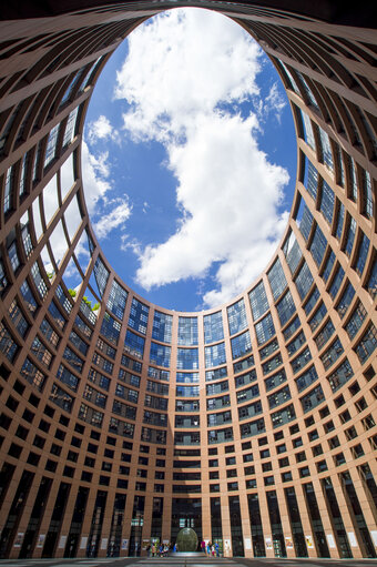 LOW court EP building Strasbourg